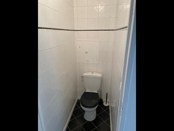 Colocation / Appartement 6 pièces de 105 m², Cergy, Rue de la Justice Brune / Photo 12