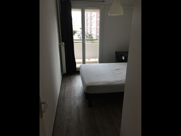 Colocation / Appartement 4 pièces de 70 m², Marseille / Photo 2