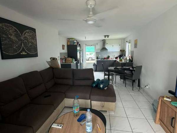 Colocation / Maison 4 pièces de 70 m², Saint-Pierre, Chemin Cyrille / Photo 2