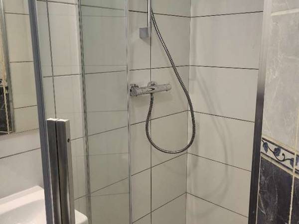 Colocation / Appartement 4 pièces de 67 m², Grenoble, Avenue Teisseire / Photo 10