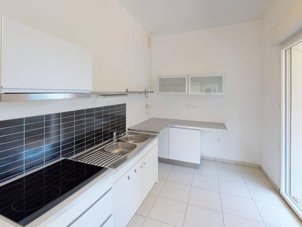 Location / Appartement 2 pièces de 52 m², Montpellier, Allée Jay Dee / Photo 2