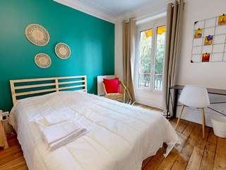 Colocation / Appartement 4 pièces de 80 m², Paris, Boulevard de Clichy