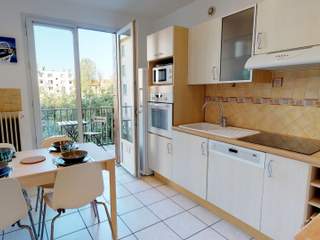 Room share / 6 rooms apartment · 92 m², Lyon, Bis Rue Xavier Privas