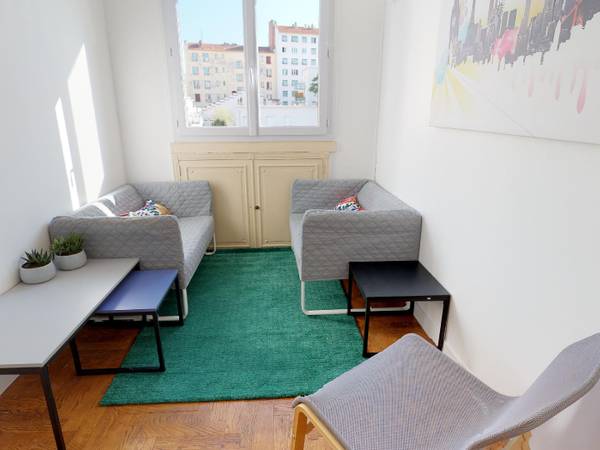 Colocation / Appartement 6 pièces de 92 m², Lyon, Bis Rue Xavier Privas / Photo 2