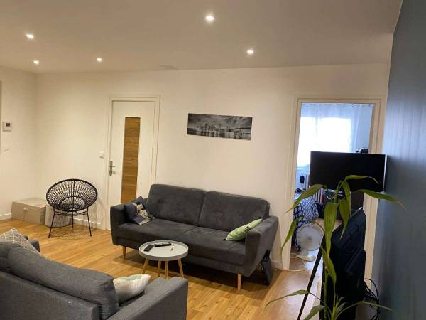 Colocation / Appartement 5 pièces de 91 m², Lyon, Avenue Paul Santy / Photo 2