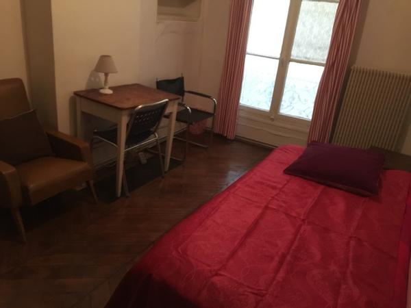 Colocation / Appartement 3 pièces de 60 m², Paris / Photo 2