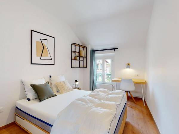 Colocation / Appartement 15 pièces de 295 m², Chatou, 1 Quater Rue du Bray, / Photo 12
