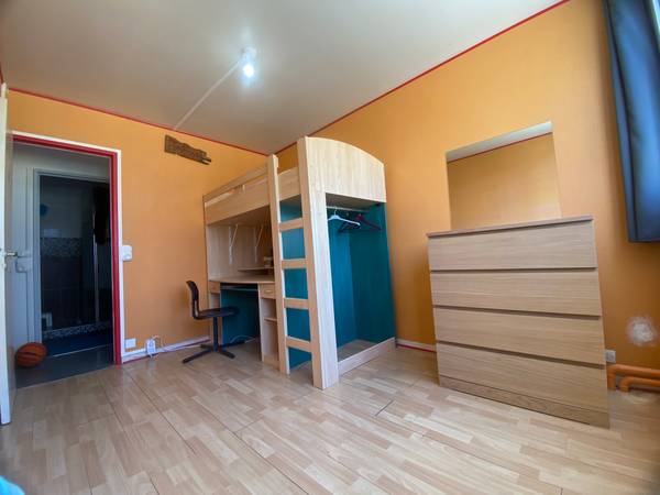 Colocation / Immeuble 5 pièces de 87 m², Paris, Villa d'Este / Photo 4