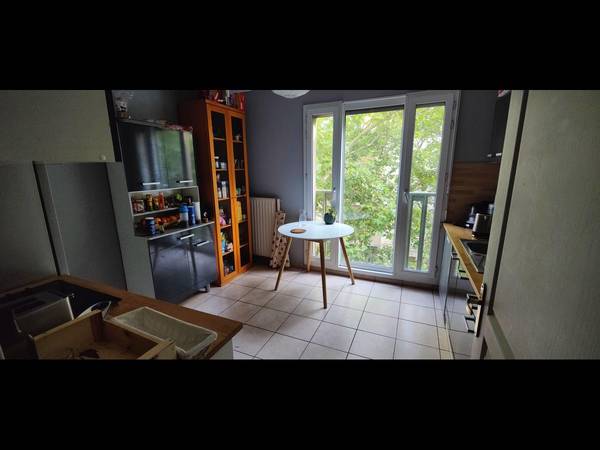 Colocation / Appartement 4 pièces de 100 m², Lyon, Cours Gambetta / Photo 2