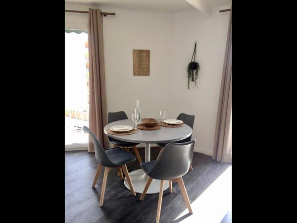 Colocation / Appartement 3 pièces de 60 m², Marseille, Rue Richier / Photo 2
