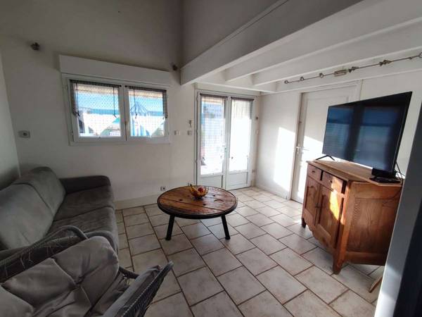 Colocation / Maison 7 pièces de 215 m², La Rochelle, Rue de Roux / Photo 2