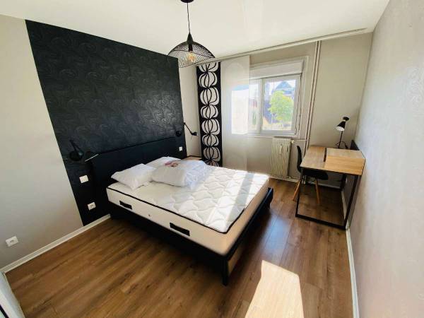 Colocation / Appartement 5 pièces de 69 m², Dijon, Avenue Aristide Briand / Photo 4