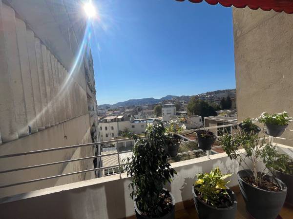 Colocation / Appartement 4 pièces de 110 m², Marseille, Rue Jean Mermoz / Photo 4