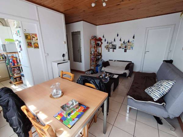 Colocation / Appartement 4 pièces de 60 m², Cachan, Avenue Aristide Briand / Photo 2