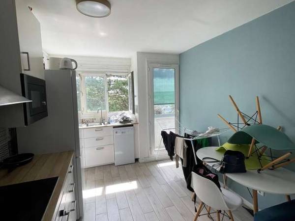 Colocation / Appartement 5 pièces de 69 m², Gagny, Rue Michel Jannin / Photo 3