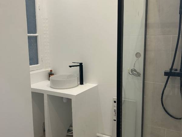 Colocation / Appartement 3 pièces de 70 m², Marseille, Rue Capitaine Galinat / Photo 3