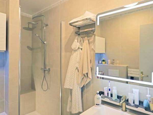 Colocation / Appartement 4 pièces de 50 m², Maisons-Alfort, Rue Eugène Renault / Photo 4