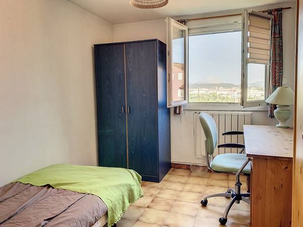 Colocation / Appartement 5 pièces de 120 m², Aix-en-Provence, Rue de la Verdière / Photo 8
