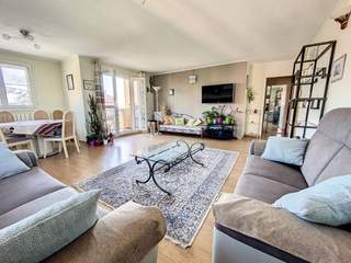 Colocation / Appartement 5 pièces de 120 m², Aix-en-Provence, Rue de la Verdière