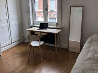 Colocation / 5 rooms house · 110 m², Lille, Rue Pierre Baumann