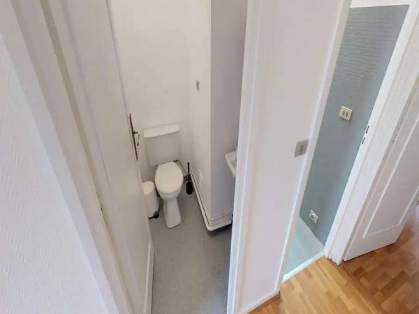 Coliving / Appartement 8 pièces de 109 m², Lille, Rue du Bazinghien / Photo 11