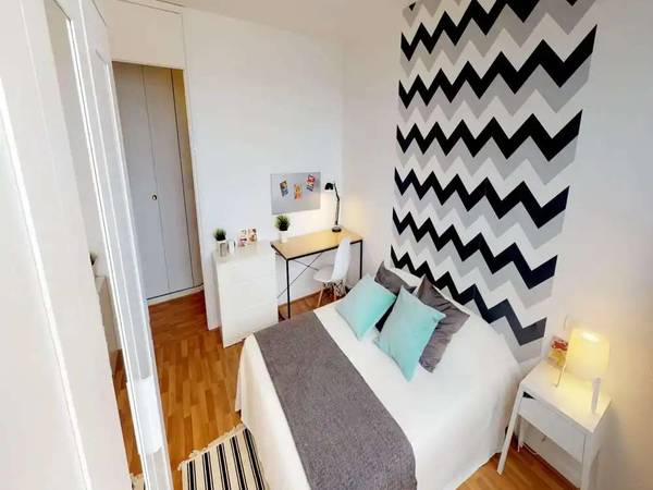 Coliving / Appartement 8 pièces de 109 m², Lille, Rue du Bazinghien / Photo 2