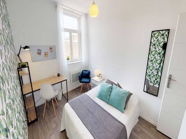 Colocation / Appartement 4 pièces de 80 m², Lille, Rue de Wazemmes / Photo 2