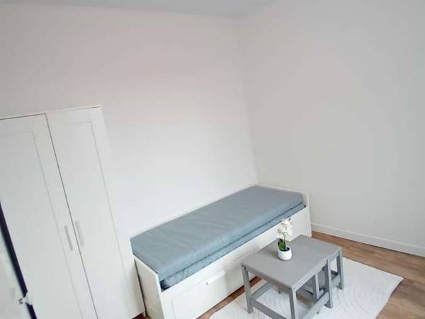 Location / Studio de 22 m², Reims, Rue de Cernay / Photo 2