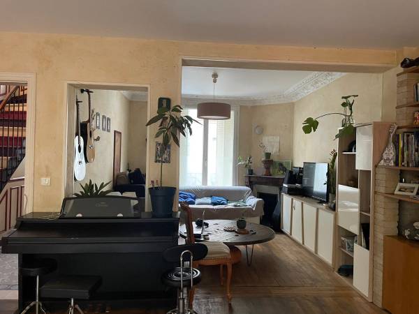 Colocation / Maison 8 pièces de 198 m², Saint-Denis, Rue de Gessé / Photo 2