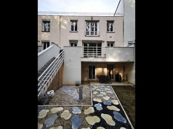 Colocation / Maison 7 pièces de 108 m², Évry, Square Paul Lafargue / Photo 13