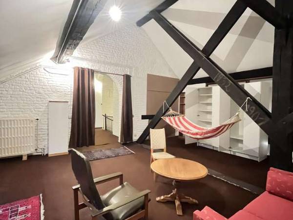 Colocation / Appartement 9 pièces de 100 m², Bruxelles, Avenue Louise / Photo 2