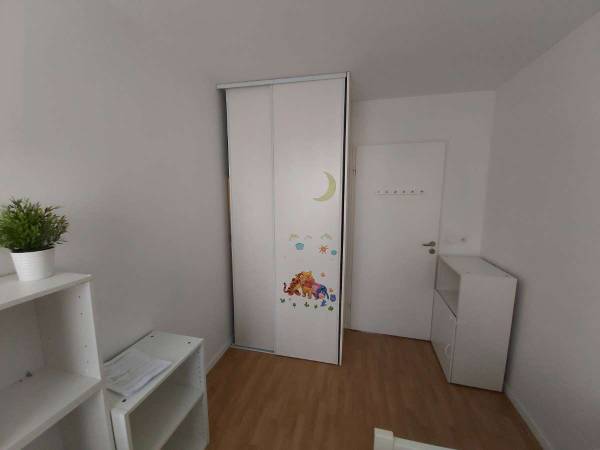 Colocation / Appartement 5 pièces de 83 m², Vitry-sur-Seine, Rue Olympe de Gouges / Photo 4