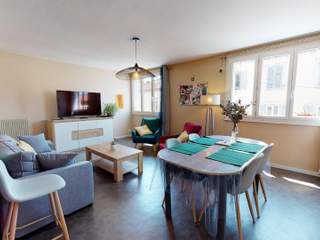 Colocation / 5 rooms apartment · 102 m², Clermont-Ferrand, Rue Victor Hugo