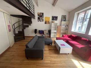 Sous-location / Appartement 5 pièces de 70 m², Lyon, Rue Thomassin