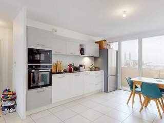 Room share / 4 rooms apartment · 99 m², Bordeaux, Rue de la Compagnie du Midi