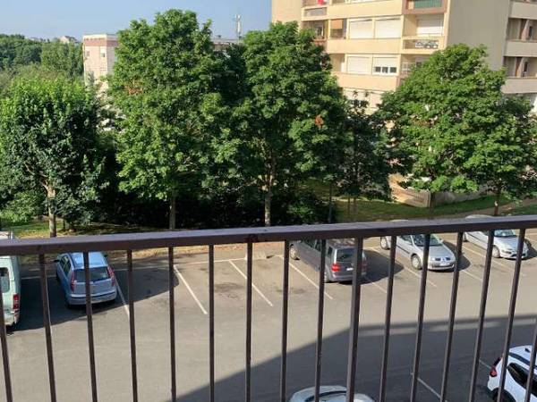 Colocation / Appartement 3 pièces de 72 m², Angers, Rue de Nozay / Photo 2