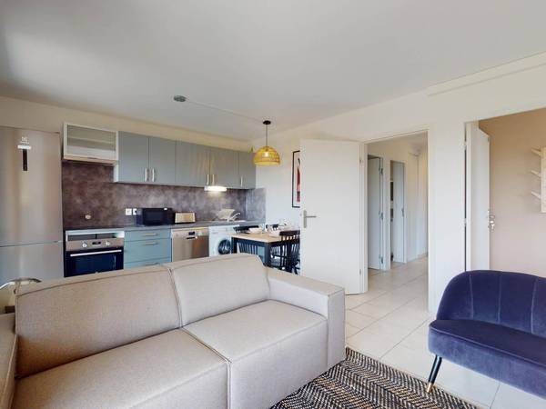 Colocation / Appartement 5 pièces de 85 m², Bordeaux, 10 Avenue Marcel Dassault / Photo 2