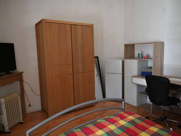Colocation / Appartement 1 pièce de 74 m², Cannes, Avenue Saint-Nicolas / Photo 2