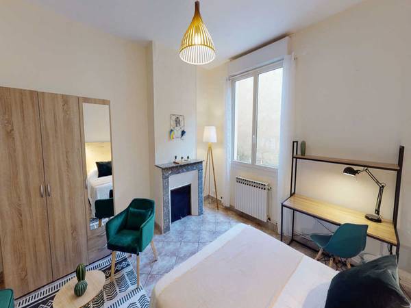 Colocation / Appartement 6 pièces de 120 m², Bordeaux, Rue Lafontaine / Photo 2