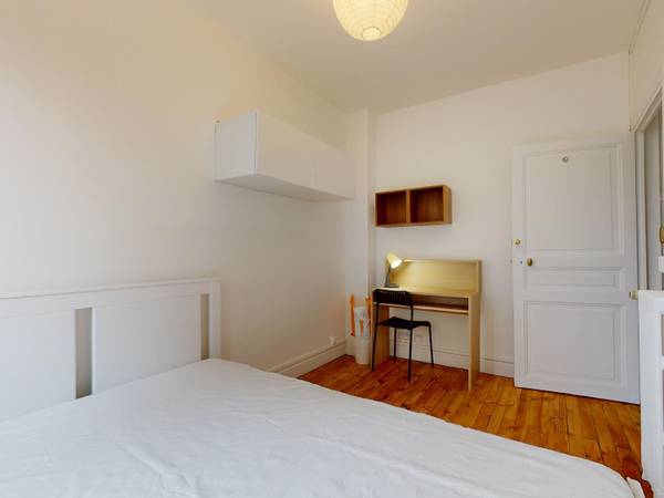 Colocation / Maison 5 pièces de 84 m², Clermont-Ferrand, Rue de la Cité / Photo 2