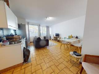 Colocation / Appartement 5 pièces de 95 m², Vénissieux, Rue Ludovic Bonin
