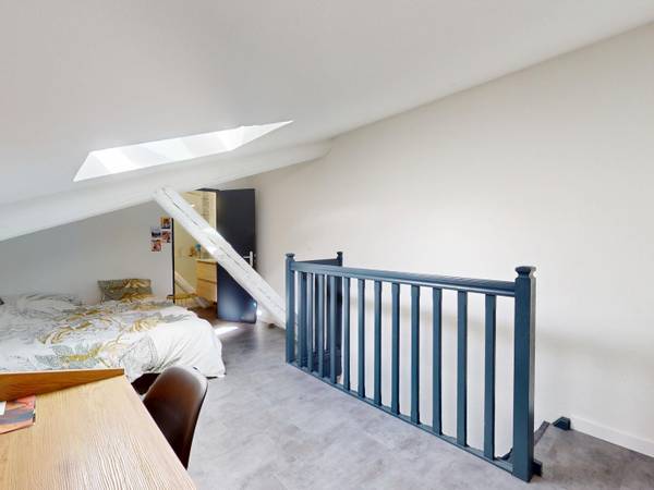 Colocation / Appartement 5 pièces de 100 m², Béziers, Rue Bertrand / Photo 2