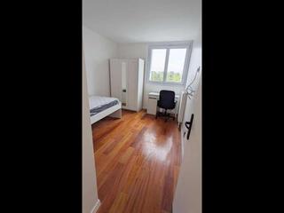Colocation / Appartement 5 pièces de 85 m², Créteil, Rue Charpy
