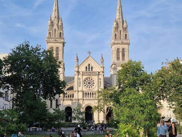 Location / Studio de 27 m², Paris, Rue Lacharrière / Photo 15