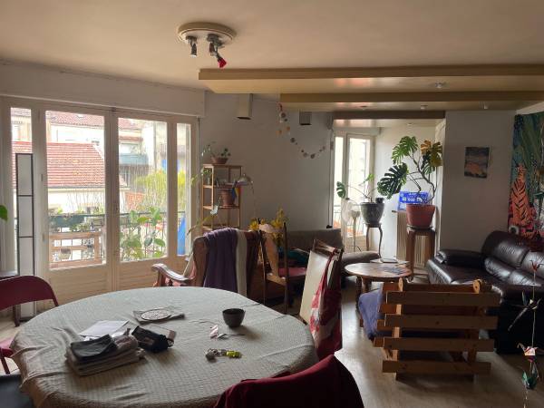 Sous-location / Appartement 5 pièces de 110 m², Marseille, Rue de Locarno / Photo 2