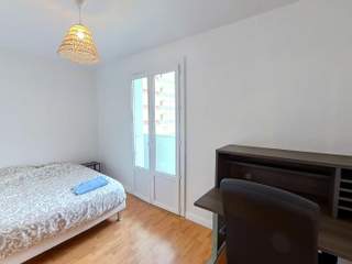 Flatsharing / 4-bedroom flat · 73 m², Talence, Rue de Suzon