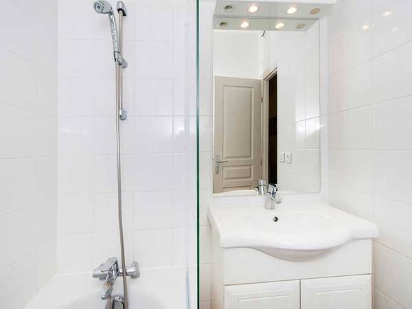 Colocation / Appartement 3 pièces de 60 m², Paris, Rue Oscar Roty / Photo 12