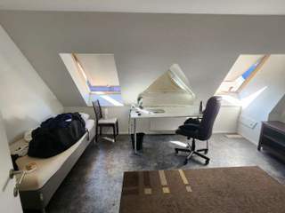 Sublet / 8 rooms apartment · 200 m², Ixelles, Rue Joseph Stallaert