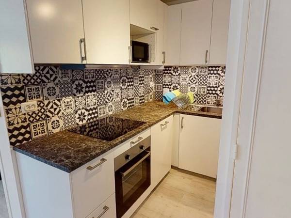 Colocation / Duplex 4 pièces de 65 m², Cergy, Rue des Chênes Bruns / Photo 2