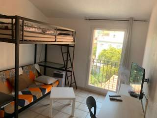 Location / Studio, Toulon